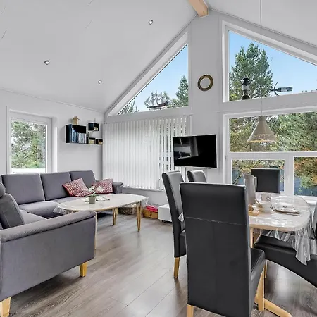 Holiday home Cozy In Romo With Wifi Romo Kirkeby